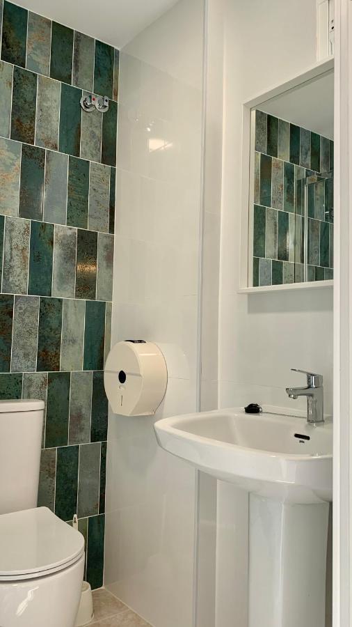 Hostal Sango Sierra De Las Nieves Alozaina 외부 사진