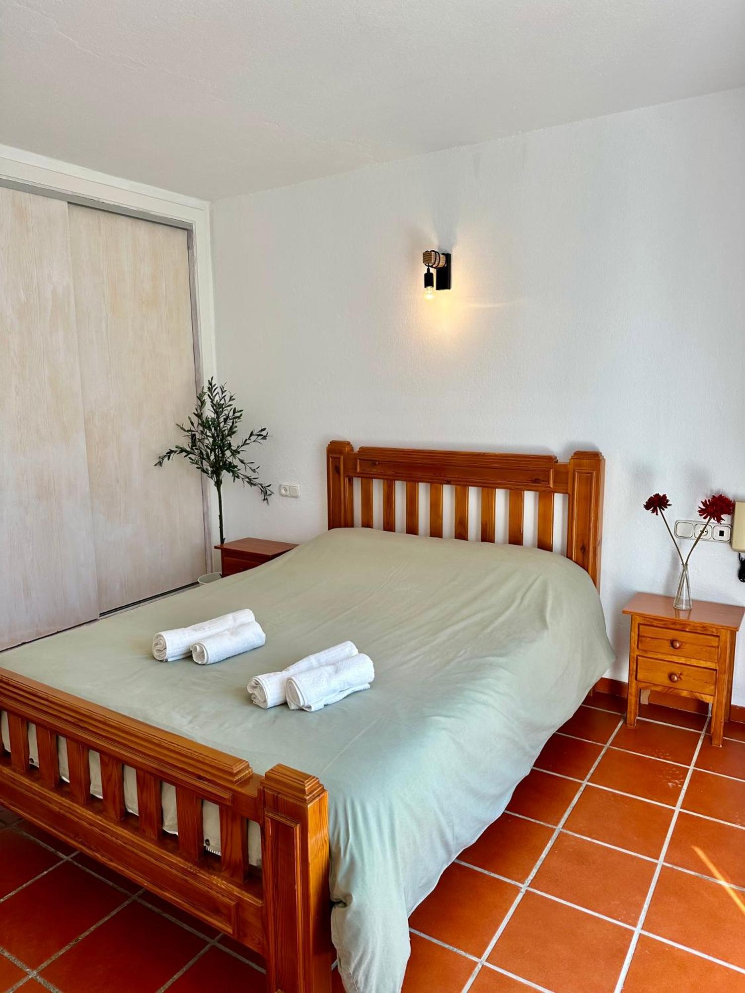 Hostal Sango Sierra De Las Nieves Alozaina 객실 사진